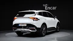 2023 Kia Sportage Signature 2WD — фото 2