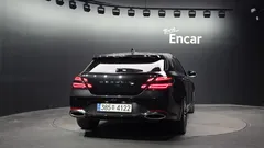 2024 Genesis G70 Gasoline 2.5T 2WD — фото 4