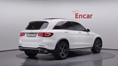 2022 Mercedes-Benz GLC-Class GLC300 4MATIC — фото 2