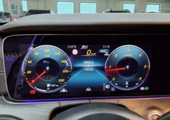 2022 Mercedes-Benz E-Class E220d 4MATIC AMG Line — фото 7