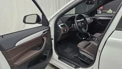 2022 BMW X1 xDrive 20i M Sport — фото 10