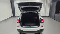 2022 BMW X1 xDrive 20i M Sport — фото 17