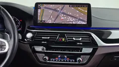 2022 BMW 5-Series M550i xDrive — фото 13