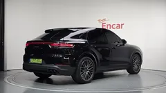 2022 Porsche Cayenne 3.0 Coupe — фото 2