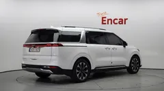 2022 Kia Carnival Diesel 9-Seater Signature — фото 2