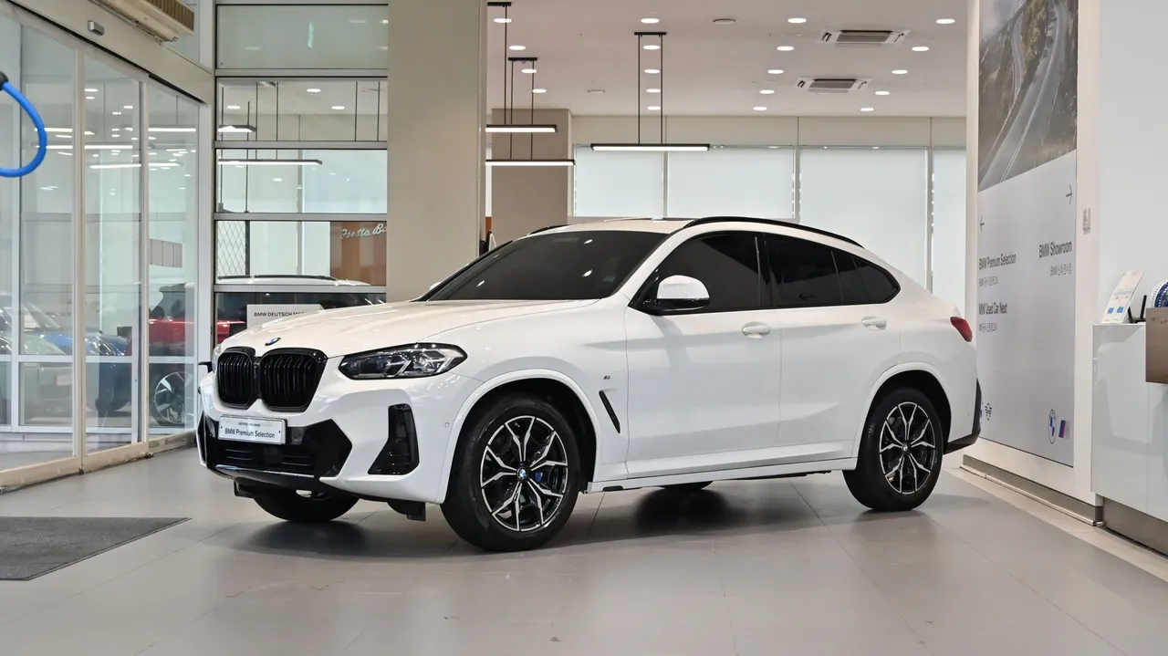 2023 BMW X4 xDrive20i M Sport