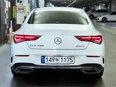 2023 Mercedes-Benz CLA-Class CLA250 4MATIC — фото 5