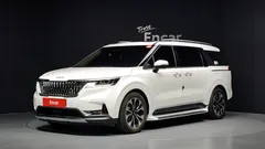 2023 Kia Carnival Diesel 9-Seater Signature — фото 1