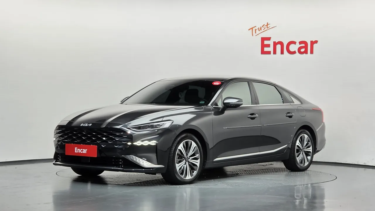 2022 Kia K8 Signature