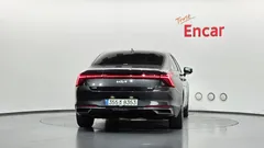2022 Kia K8 Signature — фото 4