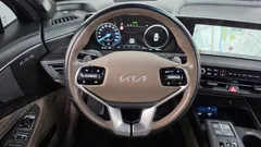 2022 Kia K8 Signature — фото 18