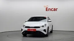 2023 Kia K3 1.6, белый — фото 3