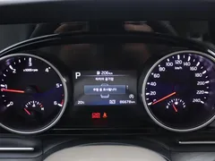 2023 Kia Carnival Diesel 9-Seater Prestige — фото 7