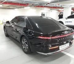 2023 Hyundai Grandeur Exclusive — фото 2