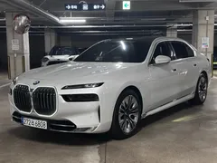 2023 BMW 7-Series 740i sDrive Design Pure Excellence — фото 13