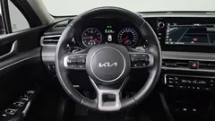 2023 Kia K5 2.0, серый — фото 17