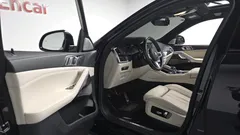 2022 BMW X6 M50i, чёрный — фото 10
