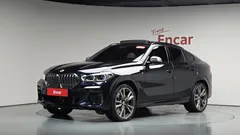 2022 BMW X6 M50i, чёрный — фото 12
