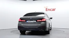 2022 BMW 5-Series 530i M Sport Package — фото 4