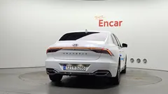 2023 Hyundai Grandeur 2.5, белый — фото 4