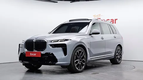 2024 BMW X7 xDrive 40i Design Pure Excellence 6-Seater
