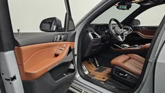 2024 BMW X7 xDrive 40i Design Pure Excellence 6-Seater — фото 10
