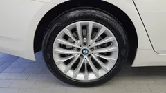 2023 BMW 5-Series 520i Luxury — фото 5