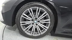 2022 BMW 3-Series 320i M Sport — фото 5