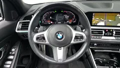 2022 BMW 3-Series 320i M Sport — фото 18
