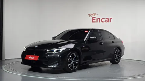 2023 BMW 3-Series 320i M Sport