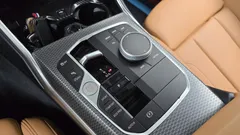2023 BMW 3-Series 320i M Sport — фото 9