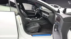 2023 Audi A7 55 TFSI Quattro Premium — фото 11