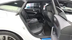 2023 Audi A7 55 TFSI Quattro Premium — фото 12
