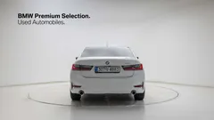 2022 BMW 3-Series 320i Luxury — фото 4