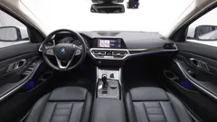 2022 BMW 3-Series 320i Luxury — фото 7
