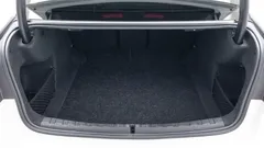 2022 BMW 3-Series 320i Luxury — фото 20