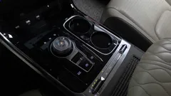 2023 Kia Carnival Gasoline 9-Seater Hi-Limousine — фото 9