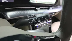 2023 Kia Carnival Diesel 9-Seater Hi-Limousine, белый — фото 13