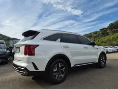 2023 Kia Sorento HEV 1.6 2WD, белый — фото 4