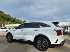 2023 Kia Sorento HEV 1.6 2WD, белый — фото 6