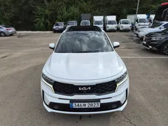 2023 Kia Sorento HEV 1.6 2WD, белый — фото 13