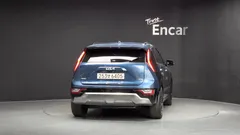 2022 Kia Niro Signature, синий — фото 4