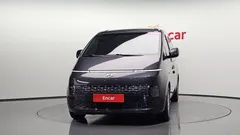 2023 Hyundai Staria Cargo 3-Seater — фото 3
