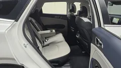 2023 Kia Sportage Gasoline 1.6 Turbo 2WD, белый — фото 11