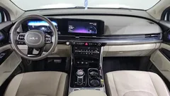 2023 Kia Carnival Diesel 9-Seater Hi-Limousine — фото 7