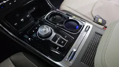 2023 Kia Carnival Diesel 9-Seater Hi-Limousine — фото 9