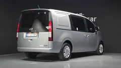 2022 Hyundai Staria Cargo 5-Seater, серо-серебристый — фото 2