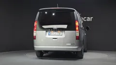 2022 Hyundai Staria Cargo 5-Seater, серо-серебристый — фото 4