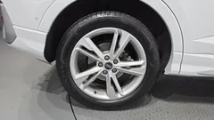 2022 Audi Q3 35 TDI Premium Sportback — фото 5