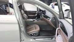 2022 BMW 5-Series 523d xDrive Luxury — фото 11